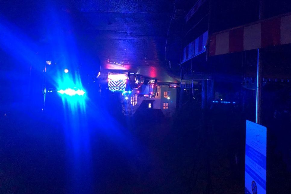 Über 100 Einsatzkräfte waren am Montagabend im Einsatz.