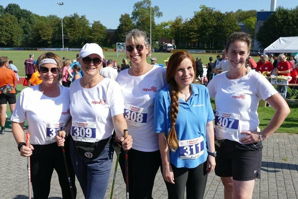 Unsere Zehn-Kilometer-Walkerinnen und -Läuferinnen: Sabine Schauer, Regine Mix, Stephanie Sievert, Andrea Wittorf und Henrike Junge.