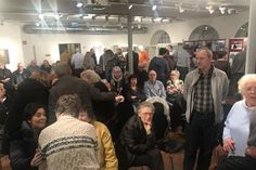 Volles Haus bei der Lesung von Sirje Patz im zeiTTor Museum.