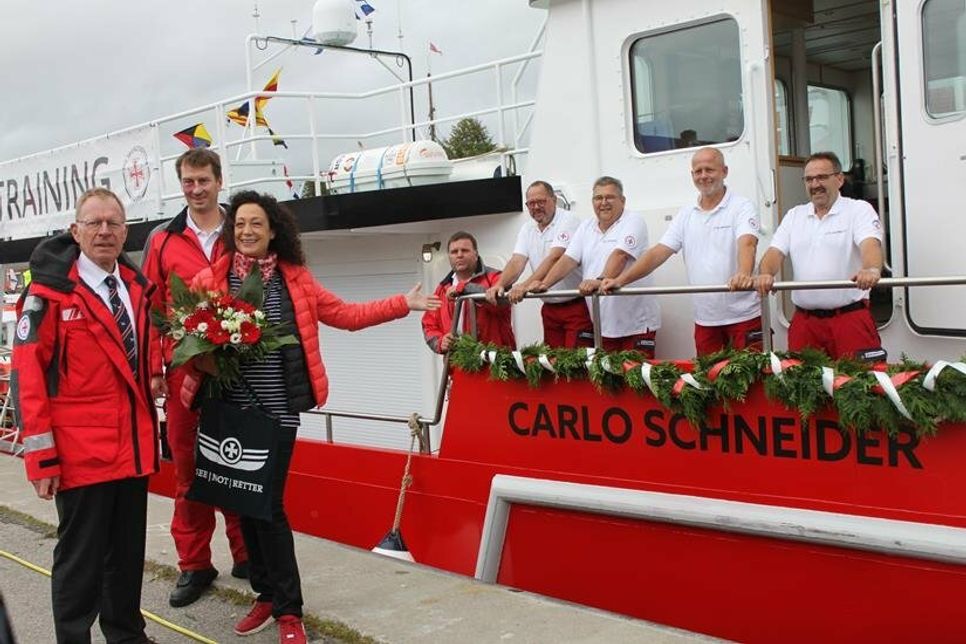 Die Taufpatin bewundert die Arbeit der Seenotretter sehr.