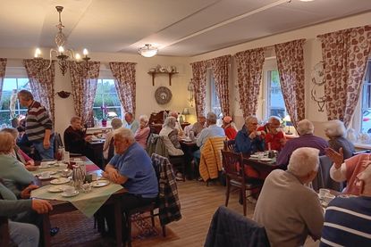 Kleine Auszeit bei Kaffee und Kuchen.