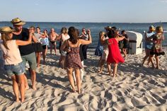 Sierksdorf tanzt. (Copyright Rasoul Khalkhali)