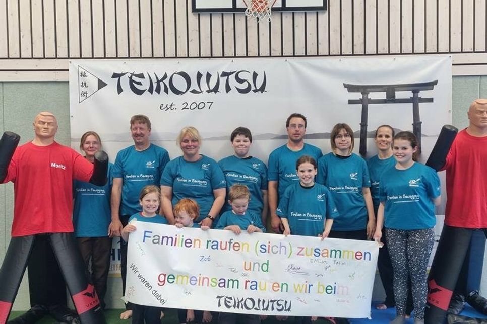 Alles in allem war es für die sechs Familien ein freudiges Erlebnis, sich auf der Trainingsmatte „zusammengerauft“ zu haben.