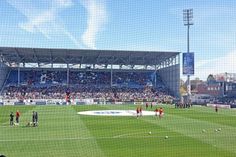 Wird aufgestockt: Das Holstein Stadion am Mühlenweg.