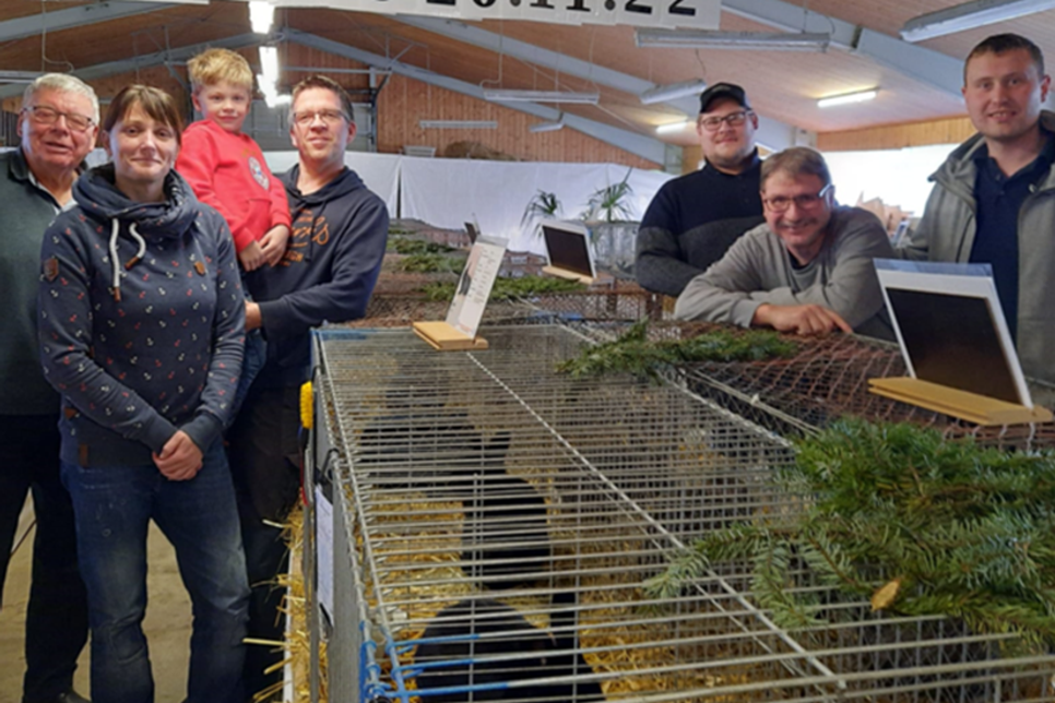 Kreismeister: Jajo Oosting, Christine Oosting, Luis Oosting, Niko Oosting, Kai Müller, Christian Müller, Christian Kröger (v. lks.).
