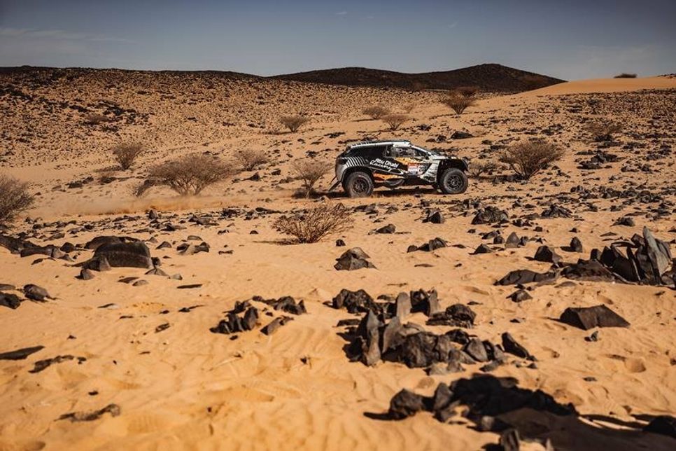 Schleife um Wadi ad-Dawasir mit vielen schmalen Pfaden, Dünenquerungen und Sandpisten. Foto: MCH Photo