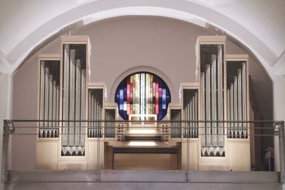 Am 30. September 2023 wurde die neue Orgel in einem Festgottesdienst offiziell von Pastor Johannes Höpfner eingeweiht.