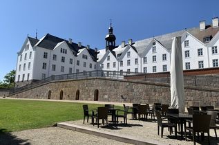 Das Wahrzeichen der Stadt: Das Plöner Schloss.