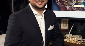 Der Inhaber des Goldkontors Ratekau: Jerome Dambrowski.