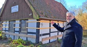 Harald Zangenberg hat die Instandsetzung der Altenteiler Kate in Bosau über einen neuen Förderverein angestoßen. Noch steht der Verein ganz am Anfang.