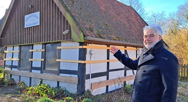 Harald Zangenberg hat die Instandsetzung der Altenteiler Kate in Bosau über einen neuen Förderverein angestoßen. Noch steht der Verein ganz am Anfang.