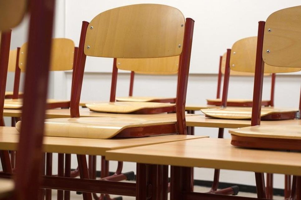 Corona hat jetzt auch vier Schulen im Kreis Ostholstein erreicht.