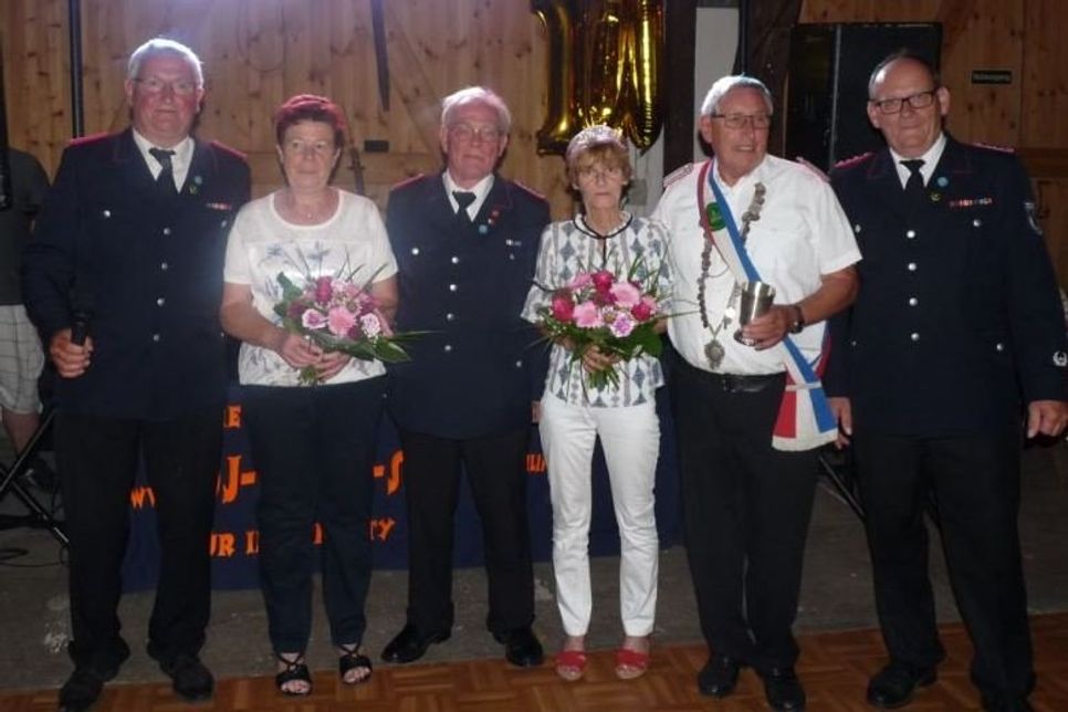 Thorsten Ahrens, Giesela und Jürgen Holtz, Ute und Wolfgang Vietze, Volker Lucka (v. lks.).