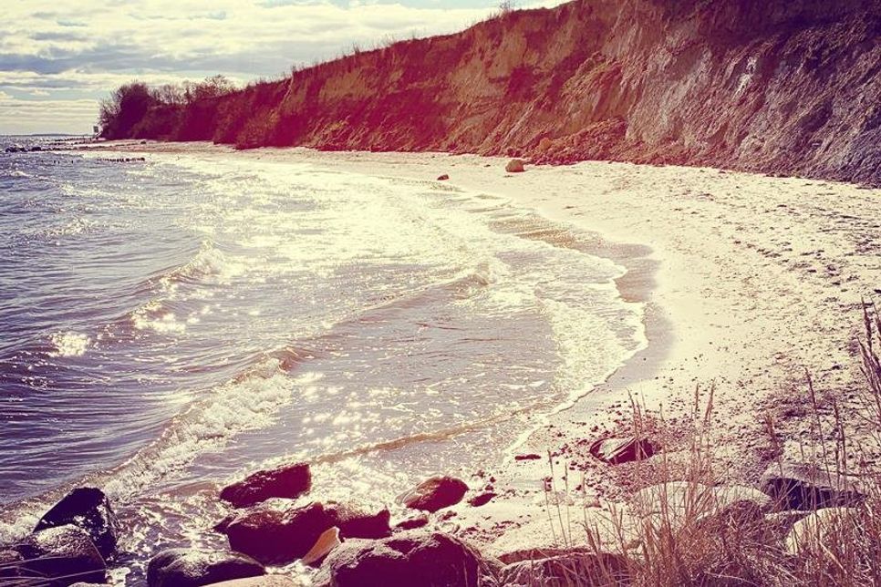 Nicht nur schön anzusehen, sondern auch richtig abenteuerlich kann ein Ausflug zum Brodauer Steilufer werden.