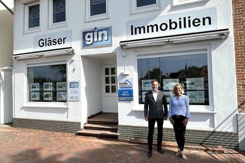 Inhaber Christian Ilgautz und seine Mitarbeiterin Andrea Reifenberg setzen auf marktgerechte Objektbewertung sowie kompetente und persönliche Beratung.