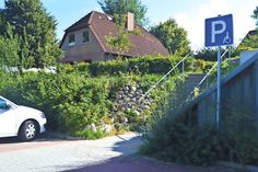 Das Jugendzentrum in Ratekau wird zum Familienzentrum ausgebaut und zur zentralen Anlaufstelle für viele Belange. Die Treppe zum Blücherzentrum verschwindet. (Foto: Setje-Eilers)