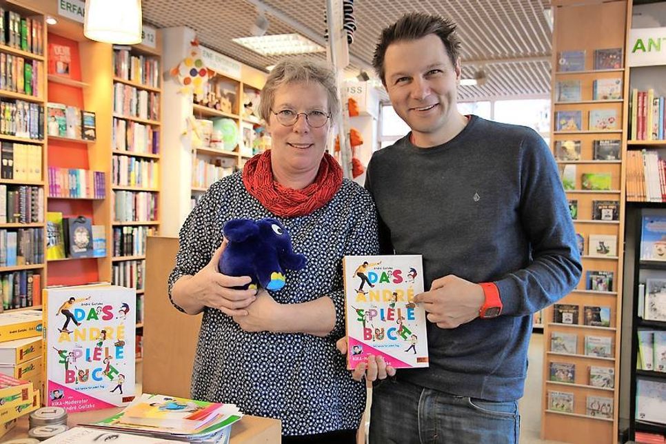 Gabriela Bendfeldt mit Autor André Gatzke.
