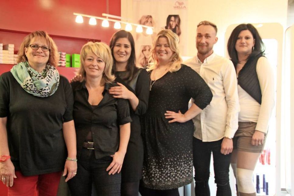 Das Mitarbeiter-Team von Style: Andrea Ketturkat, Angela Schröder-Posing, Ann Christin Keil, Jasmin Becker, Tommy Maass und Melanie Gradert (v. lks.).