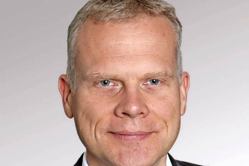 Dr. med. Jörn Conell wurde ausgezeichnet mit dem Karl-und Charlotte-Bühler-Preis der Fakultät Psychologie der Technischen Universität Dresden.
