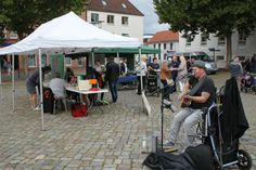 Der Marktplatz als Zentrum der Feierlichkeiten zum Geburtstag des Kinder- und Jugendnetzwerkes.