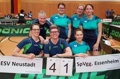 Bente Grimm, Martina Schuldt und Michaela Flackus (v. lks.).
