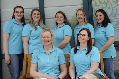 Das Team der Ergotherapie bei den Linden in Süsel: engagiert, empathisch und spezialisiert auf moderne Ergotherapie für alle Altersgruppen.