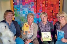 Maren Kell, Sabine Kayser, Christine Naujoks und Marita Himmel sind die Trauerbegleiterinnen für Kinder und Jugendliche der Hospizinitiative Eutin – sie bieten ab sofort neue Trauergruppen für Kinder an, sie gehen aber auch in Familien und begleiten durch Sterbephasen, zur Beerdigung und durch die Trauer.