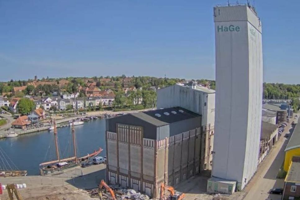 Mit rund 50 Metern Höhe ist der Turm des HaGe-Speichers ein imposanter Aussichtsturm.
