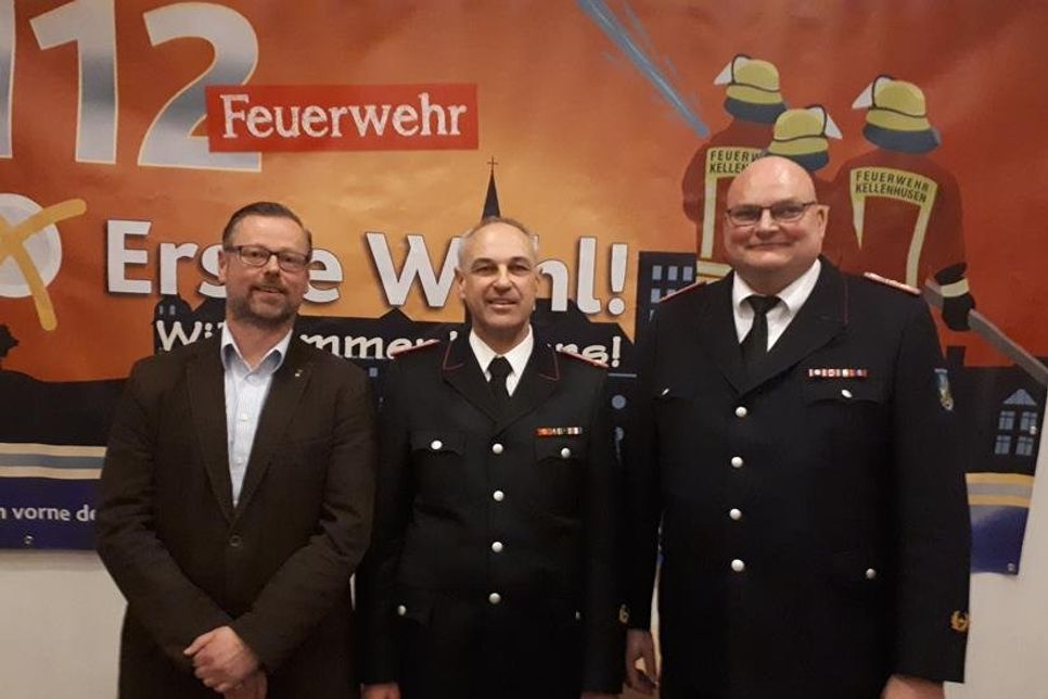 Stellvertretender Bürgermeister Stefan Schwardt, stellvertretender GemeindewehrführerBernd Bader und Gemeindewehrführer Hans-Werner Landschoof (v. lks.).