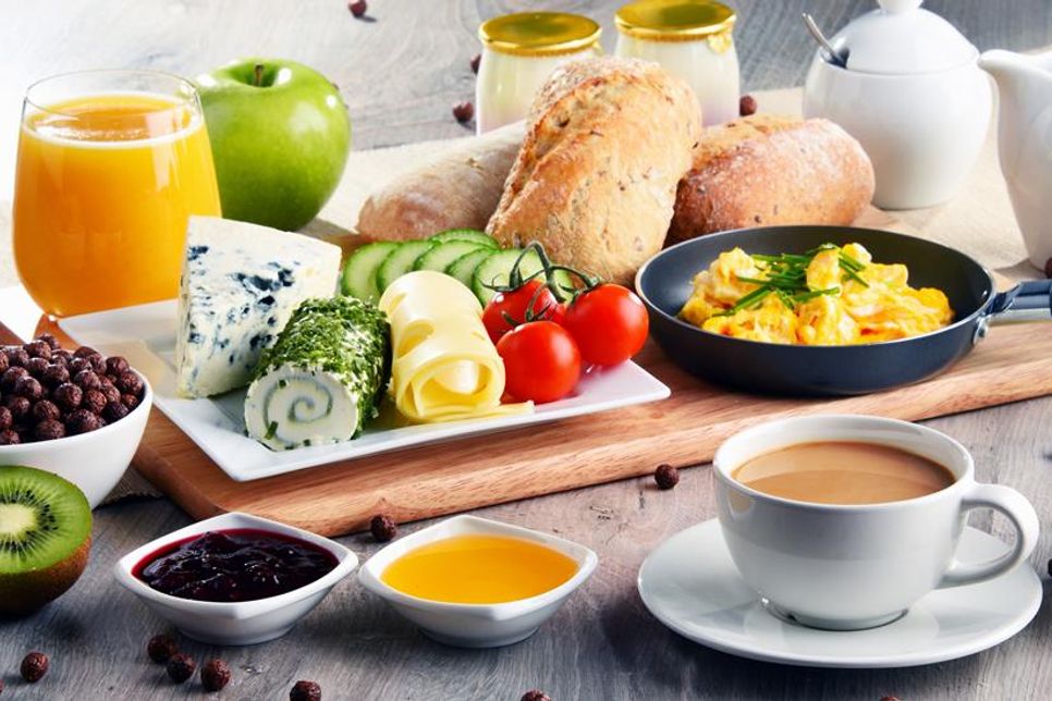 Einfach entspannt in den Tag starten? Kein Problem beim Frühstück oder Brunch im Restaurant.