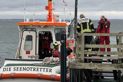 Mit der „Hinrich Wuppesahl“ unterstützte die DGzRS Neustadt die Rettungsaktion.