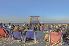 Ein tolles Ambiente bietet das Open Air Strand-Kino im August am Niendorfer Freistrand. (Foto: TSNT GmbH)