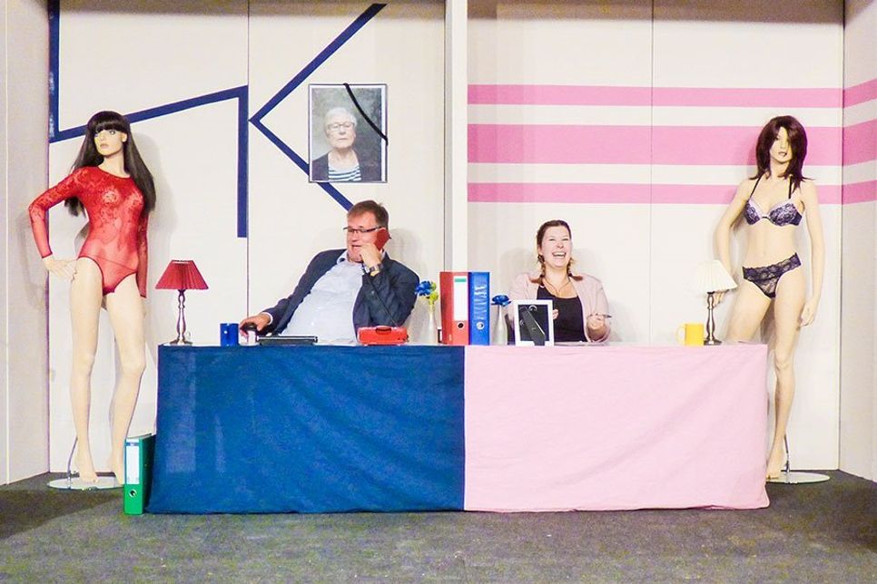Mit der Komödie „Wenn schon falsch, dann richtig“ beginnt beim Theater Fielio eine neue Ära. (Foto: VA/hfr)