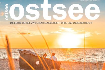 Tipps für den Urlaub an der Ostsee: Das Ostsee-Magazin (Herausgeber ist der Balticum Verlag in Neustadt) gibt es auch online zum Blättern. Es steht unter www.ostseemagazin.sh zur Verfügung. Das Original kann unter www.ostsee-schleswig-holstein.de oder beim Ostsee-Holstein-Tourismus unter Tel. 04503/888525 bestellt werden.