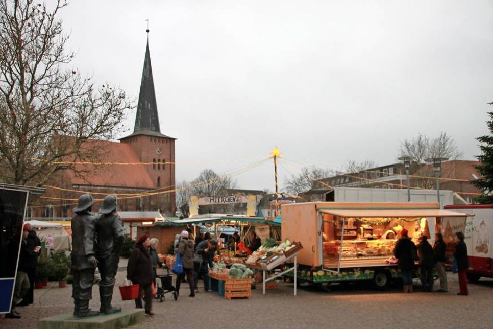 Frisches vom Neustädter Wochenmarkt gibt es dienstags und freitags von 8 bis 13 Uhr.