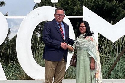 Auch Soumya Gupta, Generalkonsulin der Republik Indien, besuchte die Gemeinde.