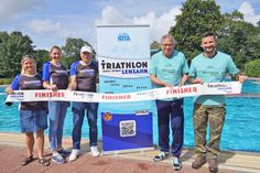 Freuen sich auf ein sportliches Wochenende der Superlative: Nadine Zahradnik, Stefanie Hay und Wolfgang Kulow aus dem Orga-Team, Bürgervorsteher Klaus Winter sowie David Cacic, Major und Kompaniechef der 3. Kompanie des Aufklärungsbataillon 6 „Holstein“ aus Eutin.