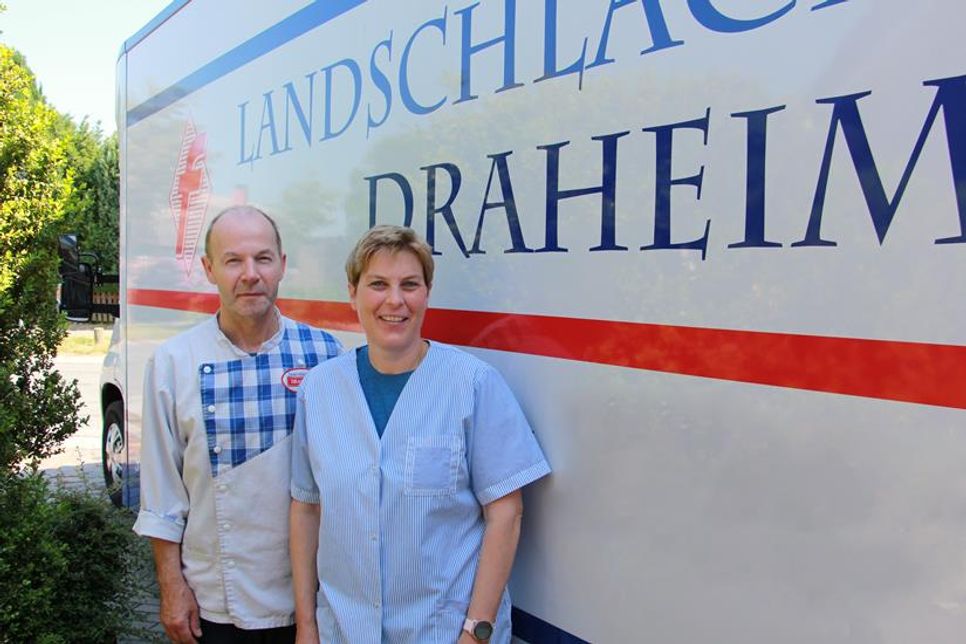 Bei der Schlachterei Draheim in Bujendorf werden die frischen Wurst- und Fleischspezialitäten nach bewährten Familienrezept hergestellt.