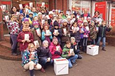 Nach dem großen Erfolg der letzten Bücherkisten-Aktionen ist es nun wieder so weit: Die Sparkasse Holstein spendiert 77 Schulklassen je eine Bücherkiste für mehr Spaß am Lesen. (Foto: hfr)