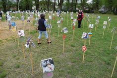 Zahlreiche Besucher waren zur Ausstellungseröffnung auf den Preetzer Schützenplatz gekommen
