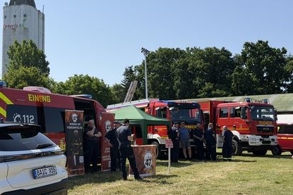 Auch die Freiwillige Feuerwehr beteiligte sich an dem bunten Tag und stellte ihre Arbeit vor.