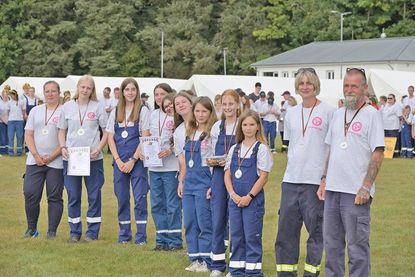 Die Jugendwehr Honigsee Pohnsdorf manövrierte sich erfolgreich auf den dritten Platz bei der  Lagerolympiade.
