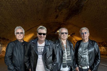 Als diesjährigen Top-Act rocken die deutschen Rocklegenden „The Rattles“ den Nystedplatz.