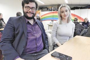 Tiziano Preißler wird Nika Mazepa in der Volksbank begleiten.