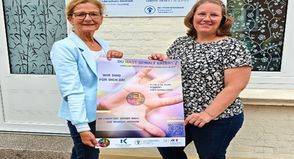 Silke Hüttmann (Bereichsleitung) und See Me!-Beraterin Alena Turek (v. lks.).
