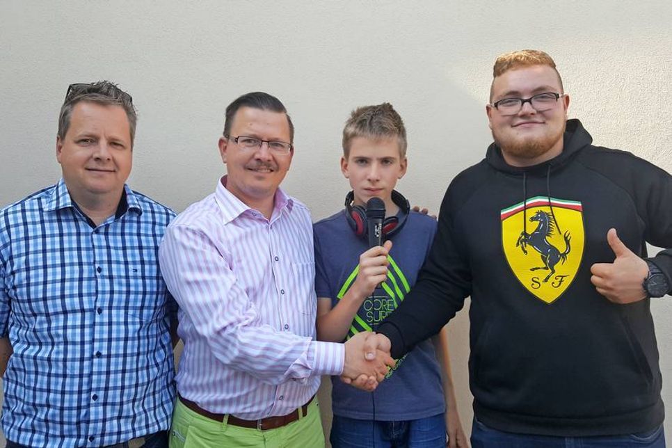Udo Braeger, Kinder- und Jugendberater, Herr Perlick, Jugendlager Grömitz, Malte Petersen und Dominik Ruser, Diskoteam Grömitz.