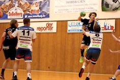 HSG-Spieler Piet Möller beim Torwurf.