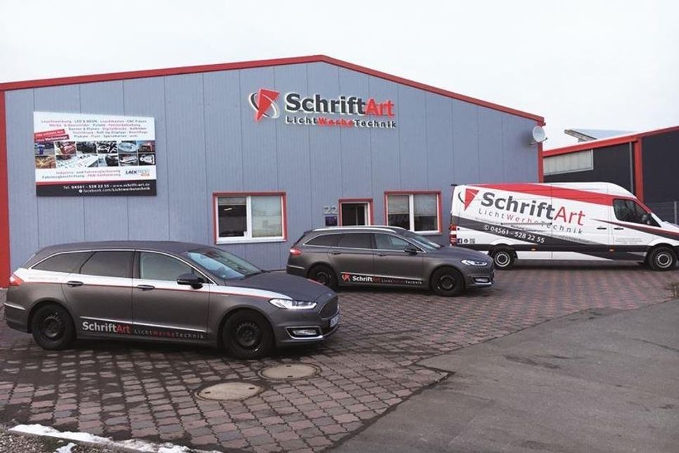 SchriftArt steht für Werbung aus Meisterhand in allen Bereichen der Werbetechnik.