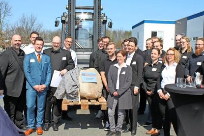 Die Mitarbeiter von „m2solutions“ freuen sich auf den neuen Arbeitsplatz.