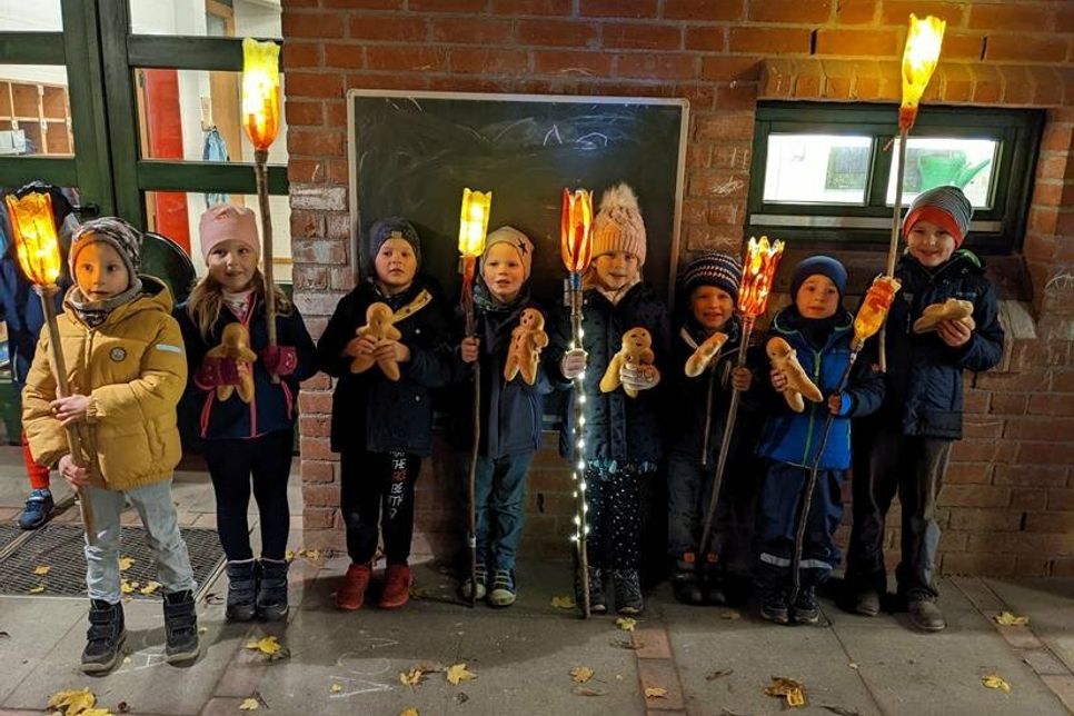 Die Kita Schönwalde feierte Laternenfest.